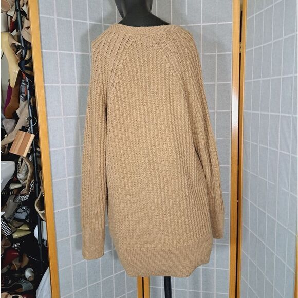 Banana Republic   - Picture 6 of 9